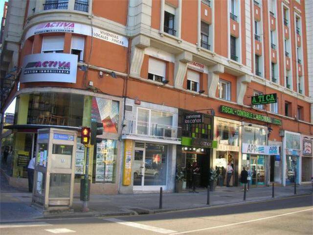 Local comercial en Alquiler en Centro