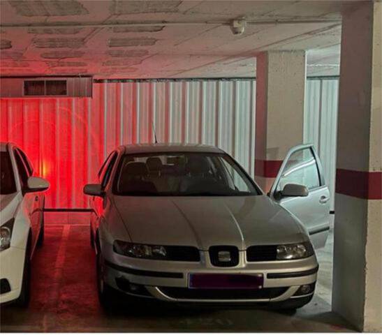 Garaje en Alquiler en Colores -  Entreparques