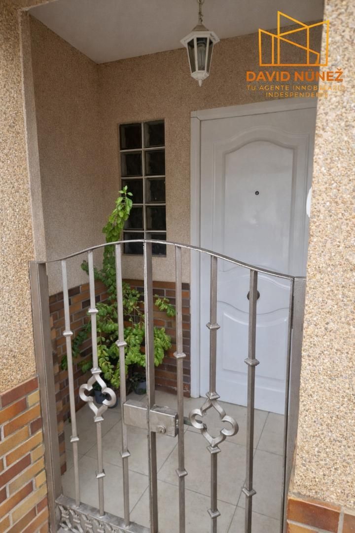 Terrassa de Casa adosada en venda en Jerez de la Frontera amb Aire condicionat, Terrassa i Balcó