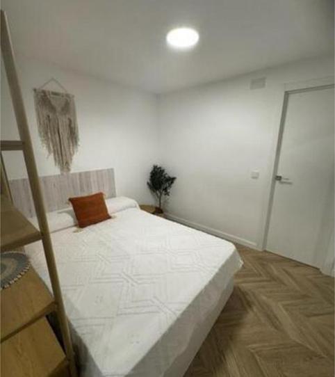 Casa o xalet per a compartir a Centro, Sant Joan d'Alacant - imatge 2 Foto 2 de Casa o xalet per a compartir a Centro, Sant Joan d'Alacant