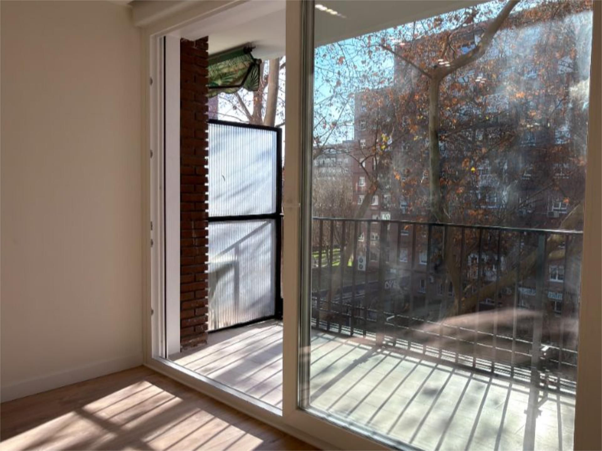 Pis en venda a Calle Corbeta, 10, Alameda de Osuna Terrassa de Pis en venda en Madrid Capital amb Aire condicionat i Terrassa