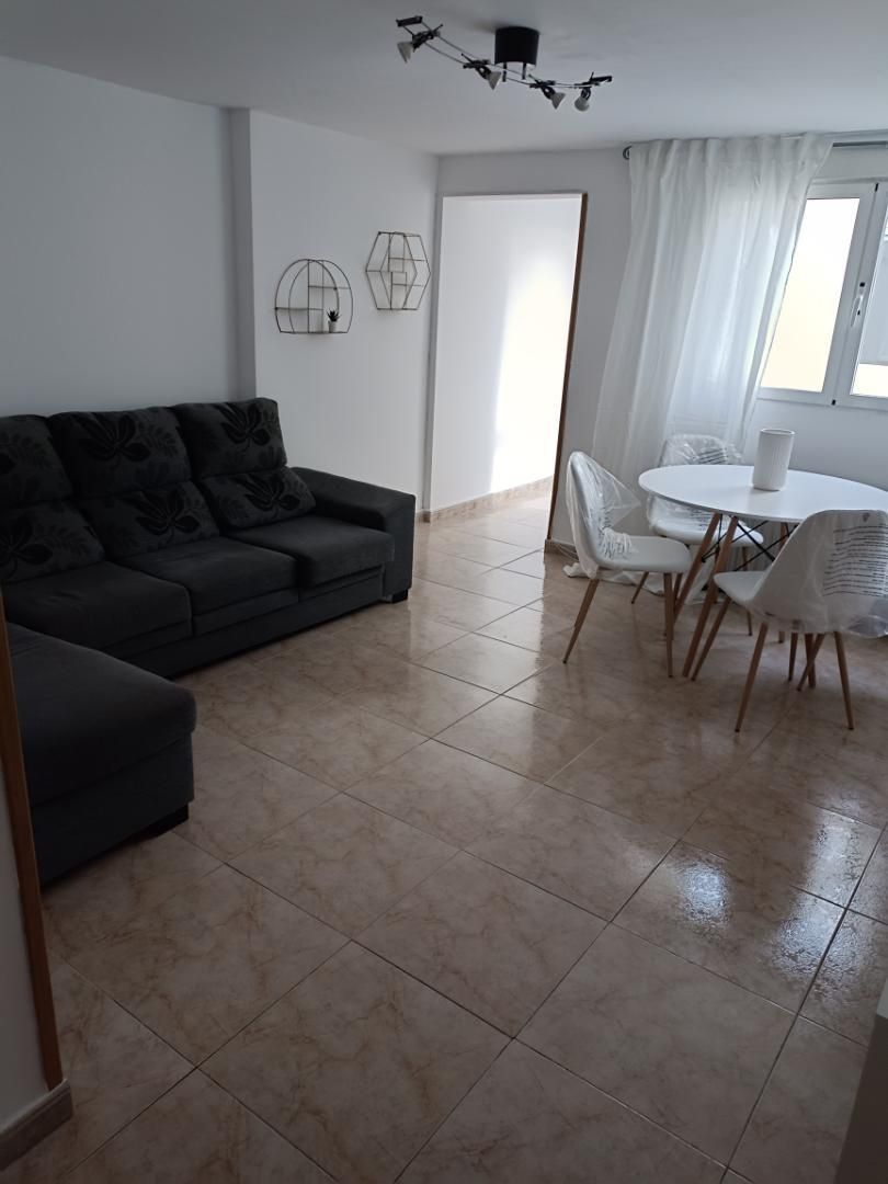 Sala d'estar de Casa o xalet de lloguer en  Madrid Capital amb Terrassa