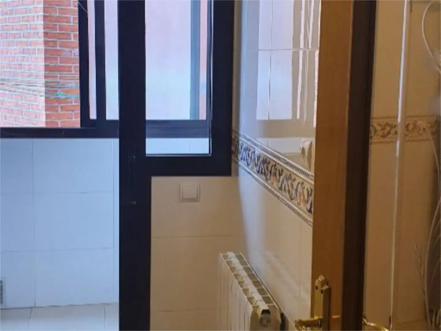 Pis en venda a Calle de la Via, 19, Vadillos Bany de Pis en venda en Valladolid amb Calefacció, Parquet i Terrassa