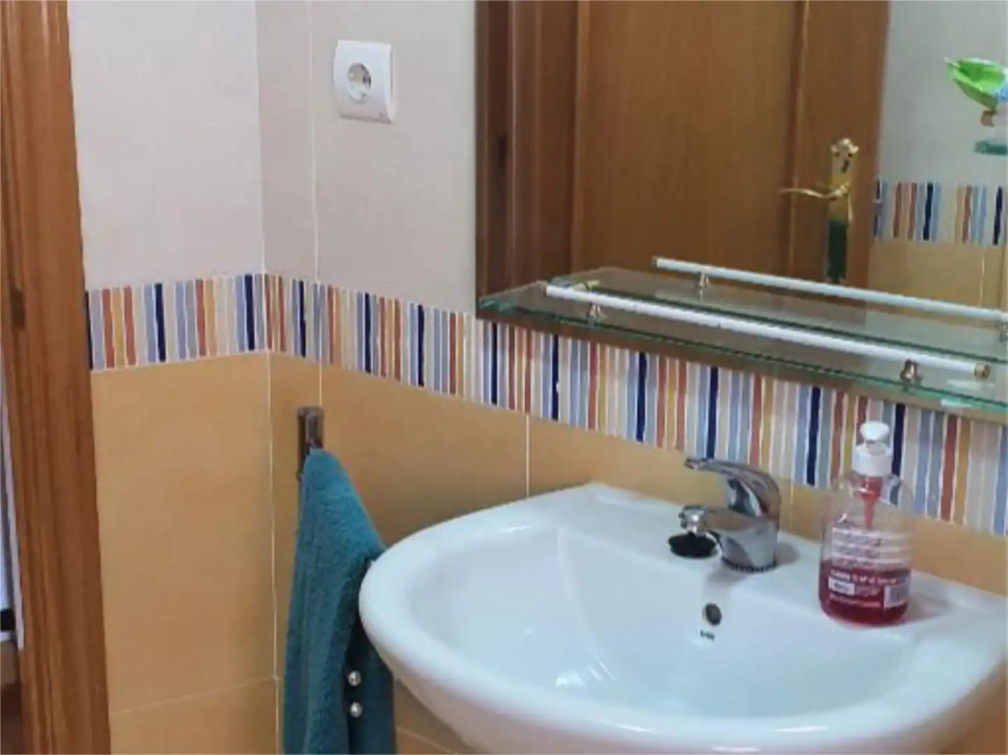 Pis en venda a Calle de la Via, 19, Vadillos Bany de Pis en venda en Valladolid amb Calefacció, Parquet i Terrassa