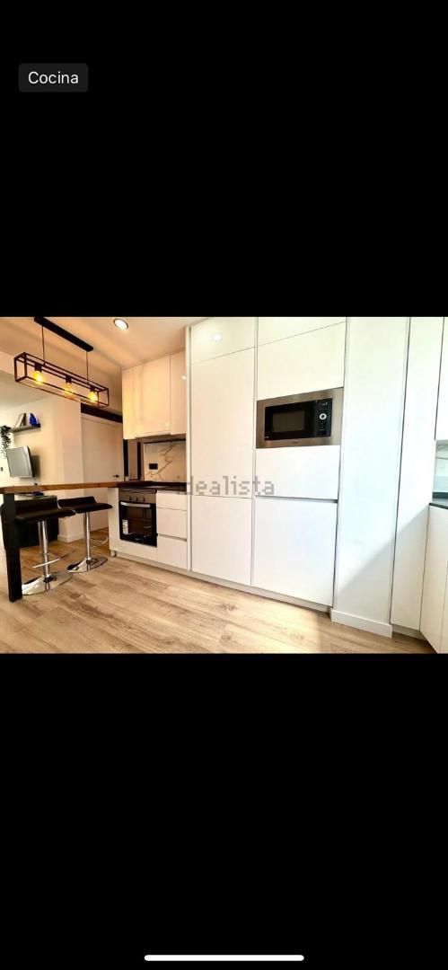 Cuina de Pis de lloguer en Mislata amb Aire condicionat i Terrassa