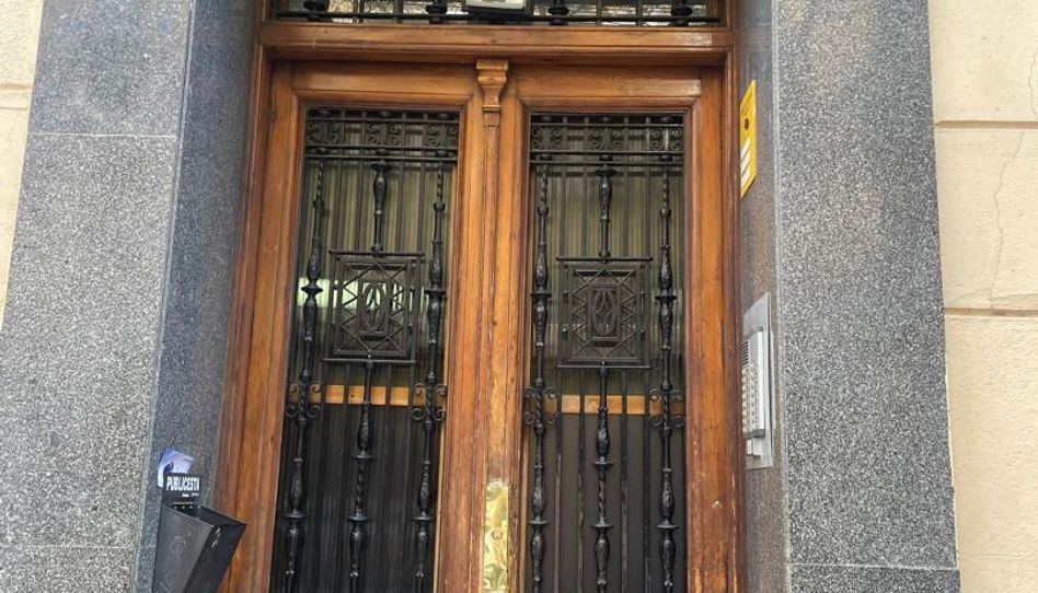 Piso en venta en Calle de Alburquerque, 3, Trafalgar, Madrid Capital - imagen 1 Foto 1 de Piso en venta en Calle de Alburquerque, 3, Trafalgar, Madrid Capital