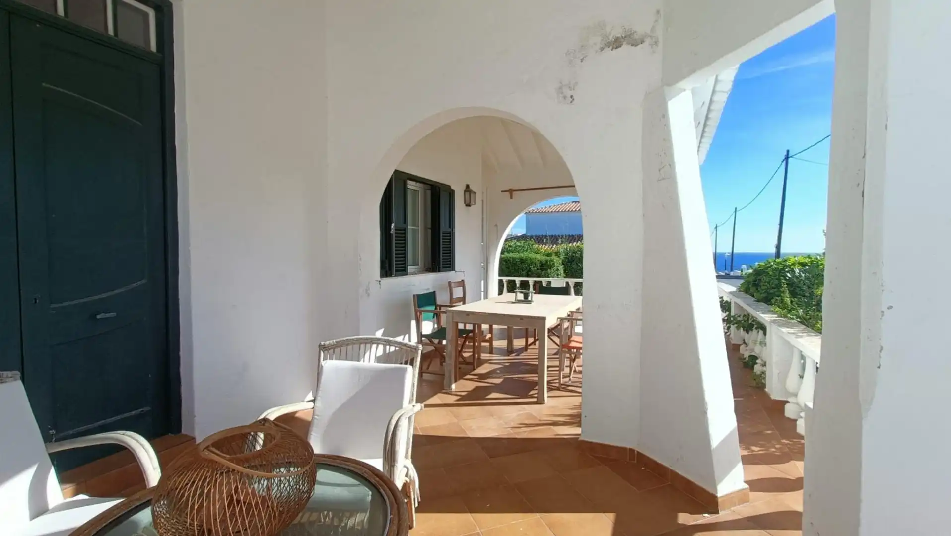 Einfamilien-Reihenhaus zum Verkauf in Carrer de Xaloc, 15, S'Algar - Alcaufar Terrasse von Einfamilien-Reihenhaus zum Verkauf in Sant Lluís mit Privatgarten und Terrasse