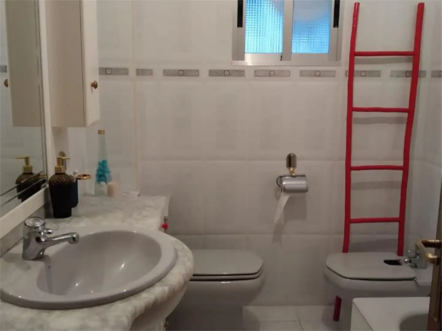Piso en venta en Calle la Piniella, 3, Degaña Baño de Piso en venta en Degaña con Calefacción, Terraza y Trastero