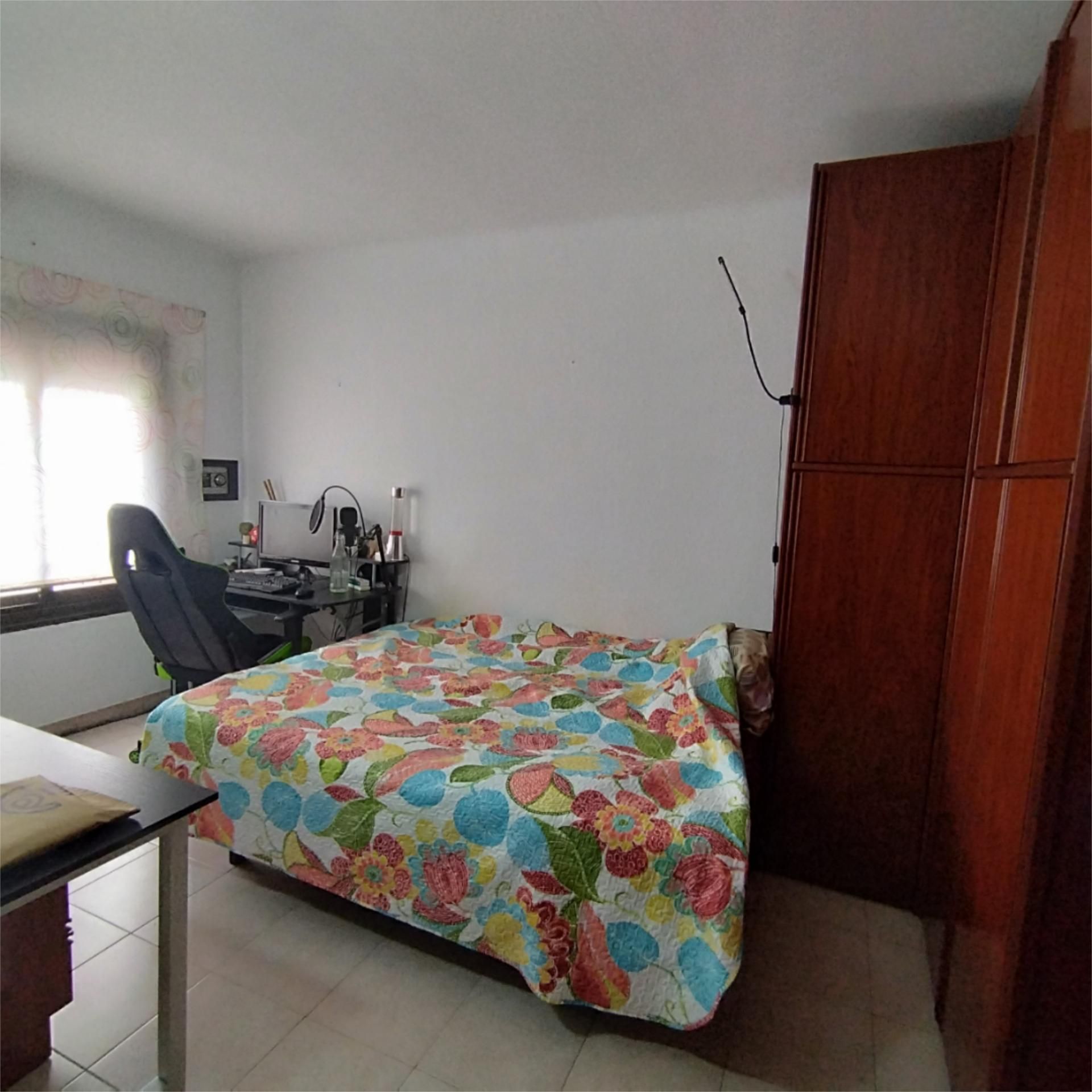 Dormitori de Pis per a compartir en  Barcelona Capital amb Aire condicionat, Calefacció i Forn