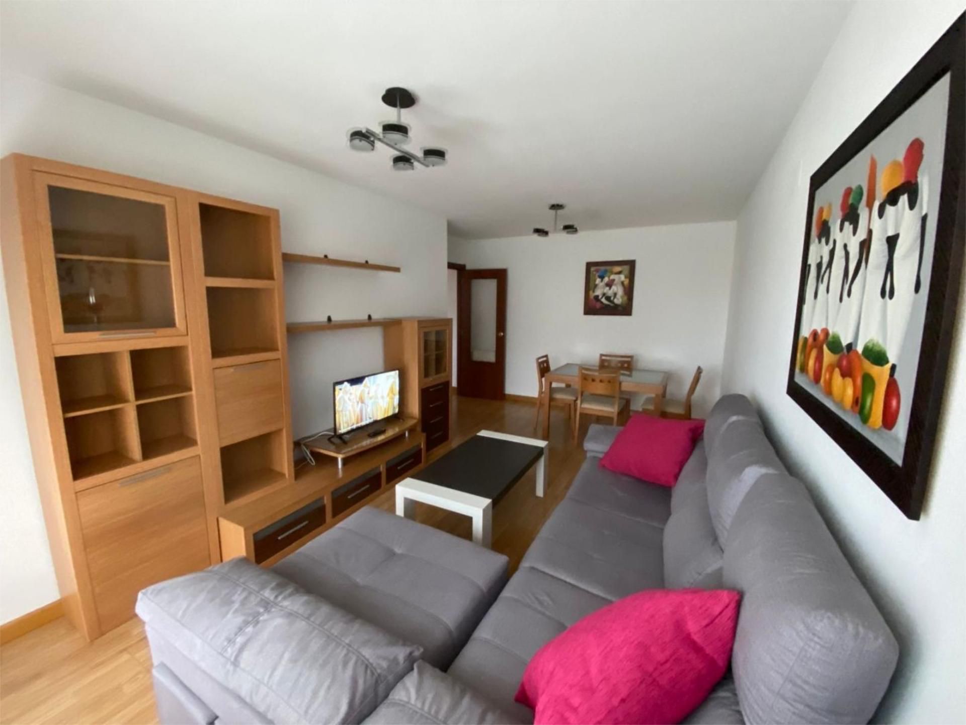Flat to rent in Calle Vereda del Esquileo, 26, Hervencias Altas - El Pinar Living room of Flat to rent in Ávila Capital with Terrace, Furnished and Community parking