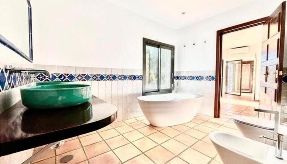 Casa adosada en venda a Playa Bajadilla - Puertos, Marbella - imatge 1 Foto 1 de Casa adosada en venda a Playa Bajadilla - Puertos, Marbella