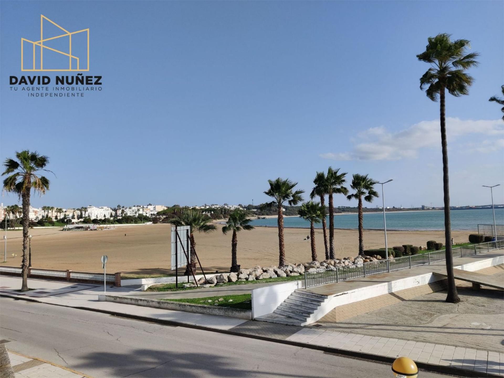 Flat for sale in Plaza del Chorrillo, 5, El Chorrillo - El Molino Exterior view of Flat for sale in Rota with Air Conditioner and Terrace