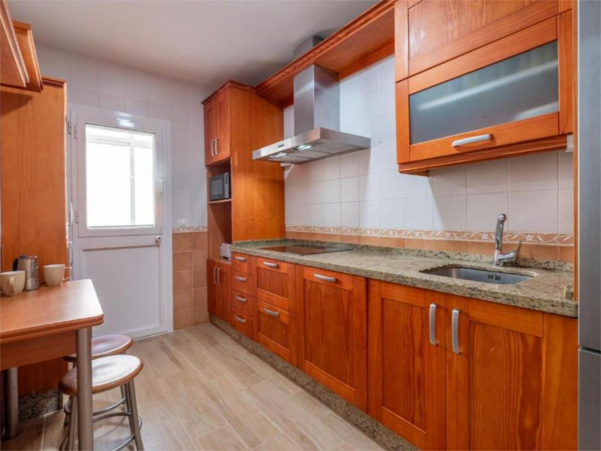 Kitchen of Flat for sale in Chiclana de la Frontera  with Air Conditioner