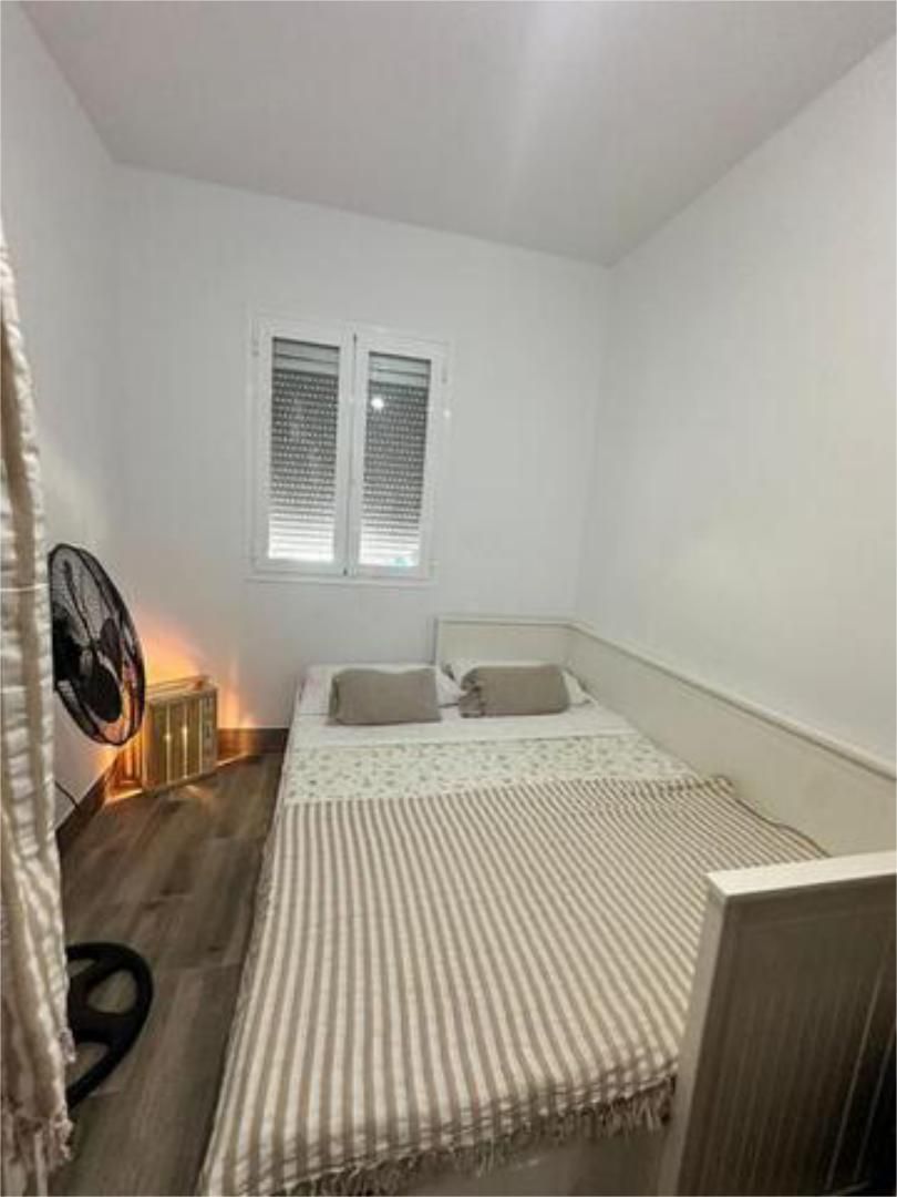 Single-family semi-detached to rent in Las Lagunas - Campano