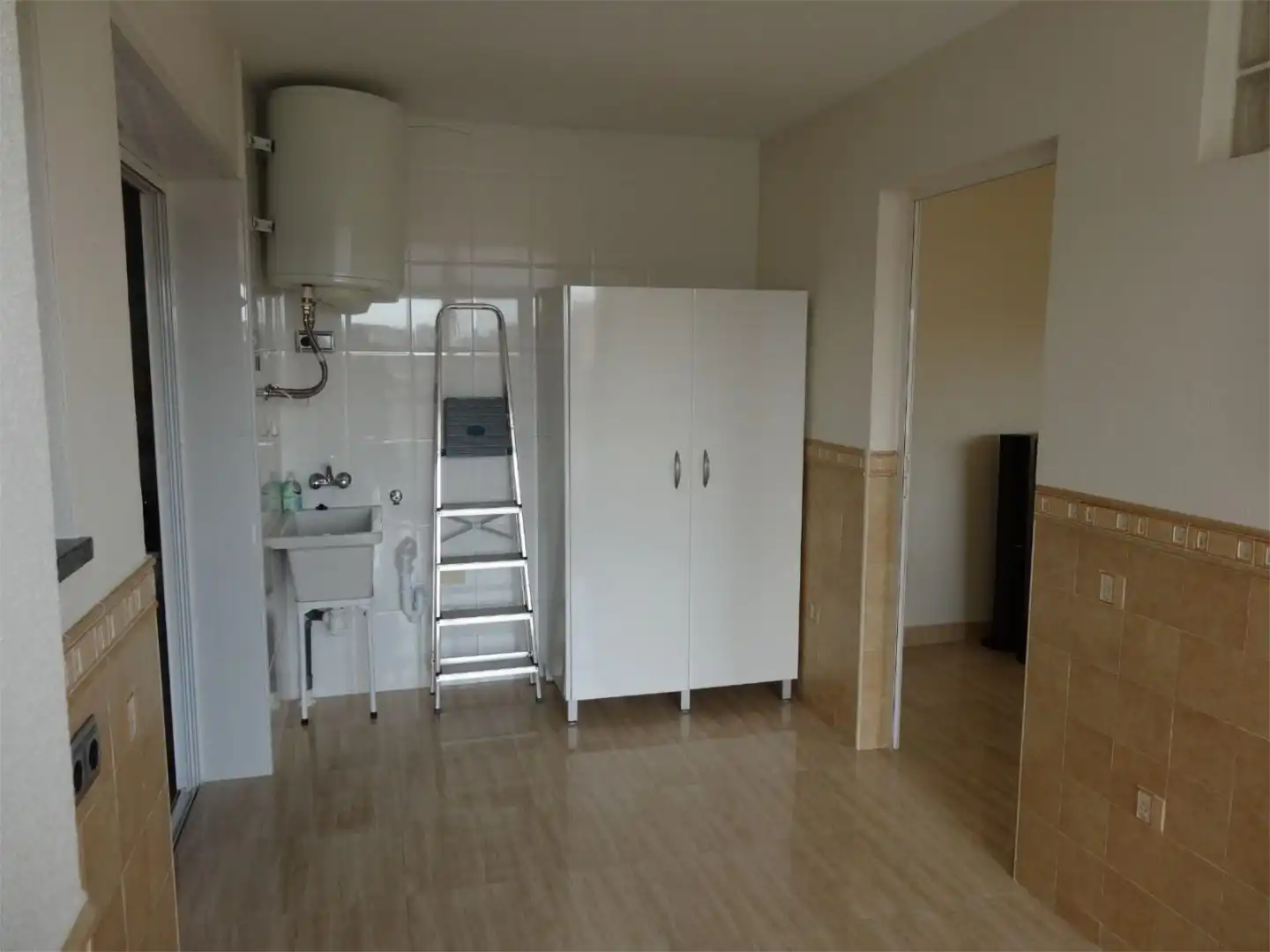 Kitchen of Apartments for share in Murcia  with Terrace and Furnished