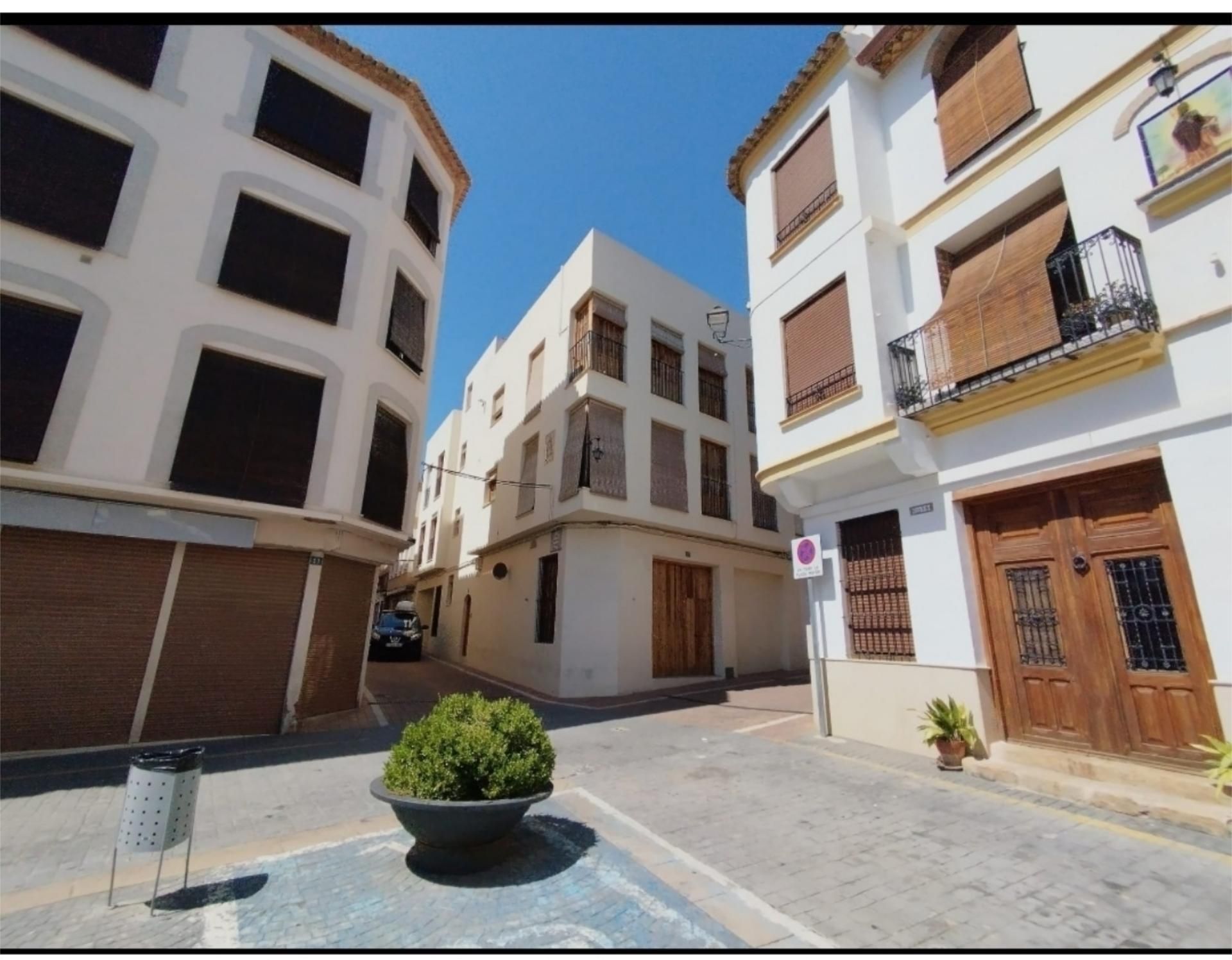Casa adosada en venda a Calle Mayor, 28, Altura Vista exterior de Casa adosada en venda en Altura amb Aire condicionat, Calefacció i Terrassa