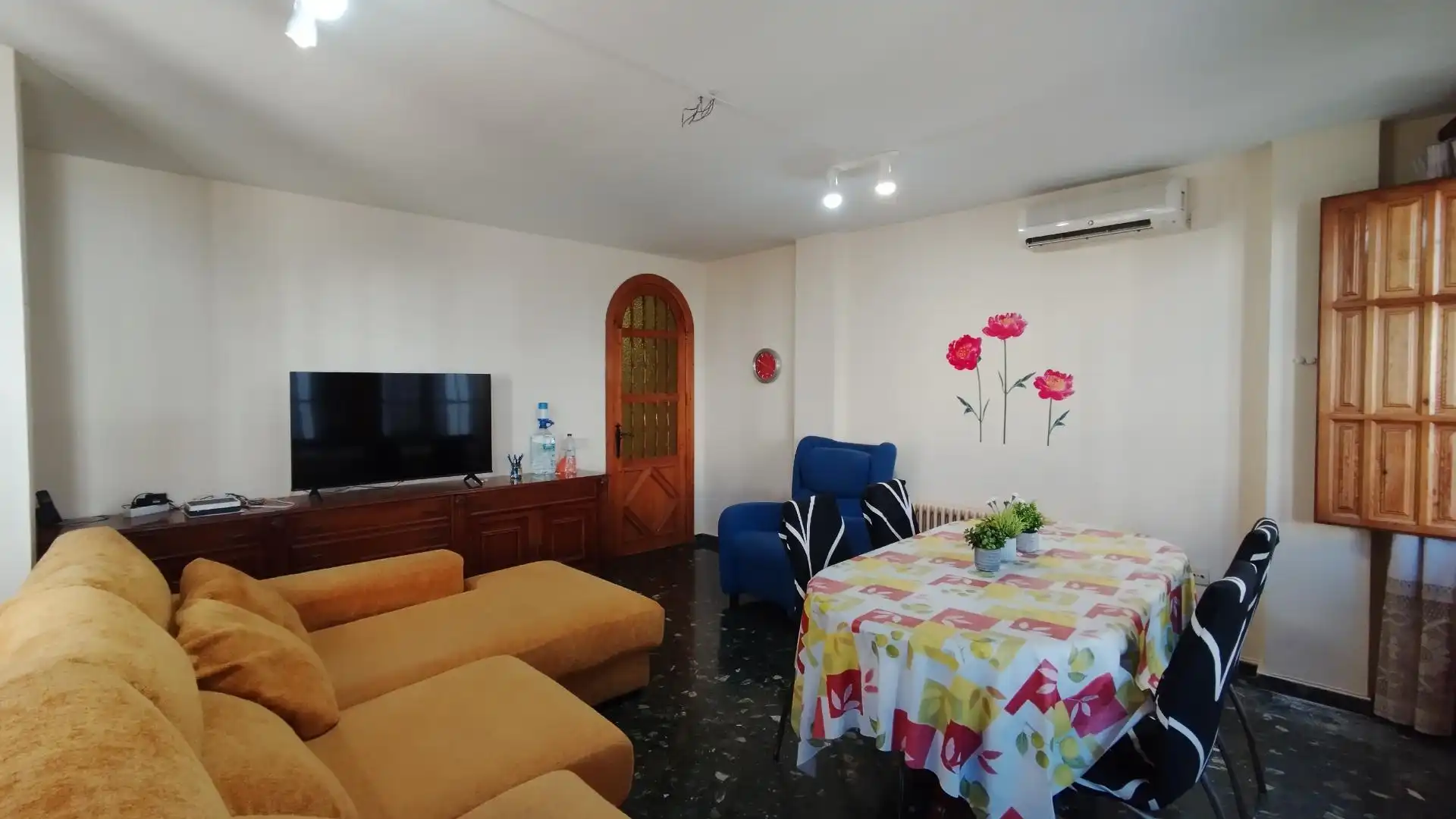 Casa adosada en venta en Calle Mayor, 28, Altura Sala de estar de Casa adosada en venta en Altura con Aire acondicionado y Terraza