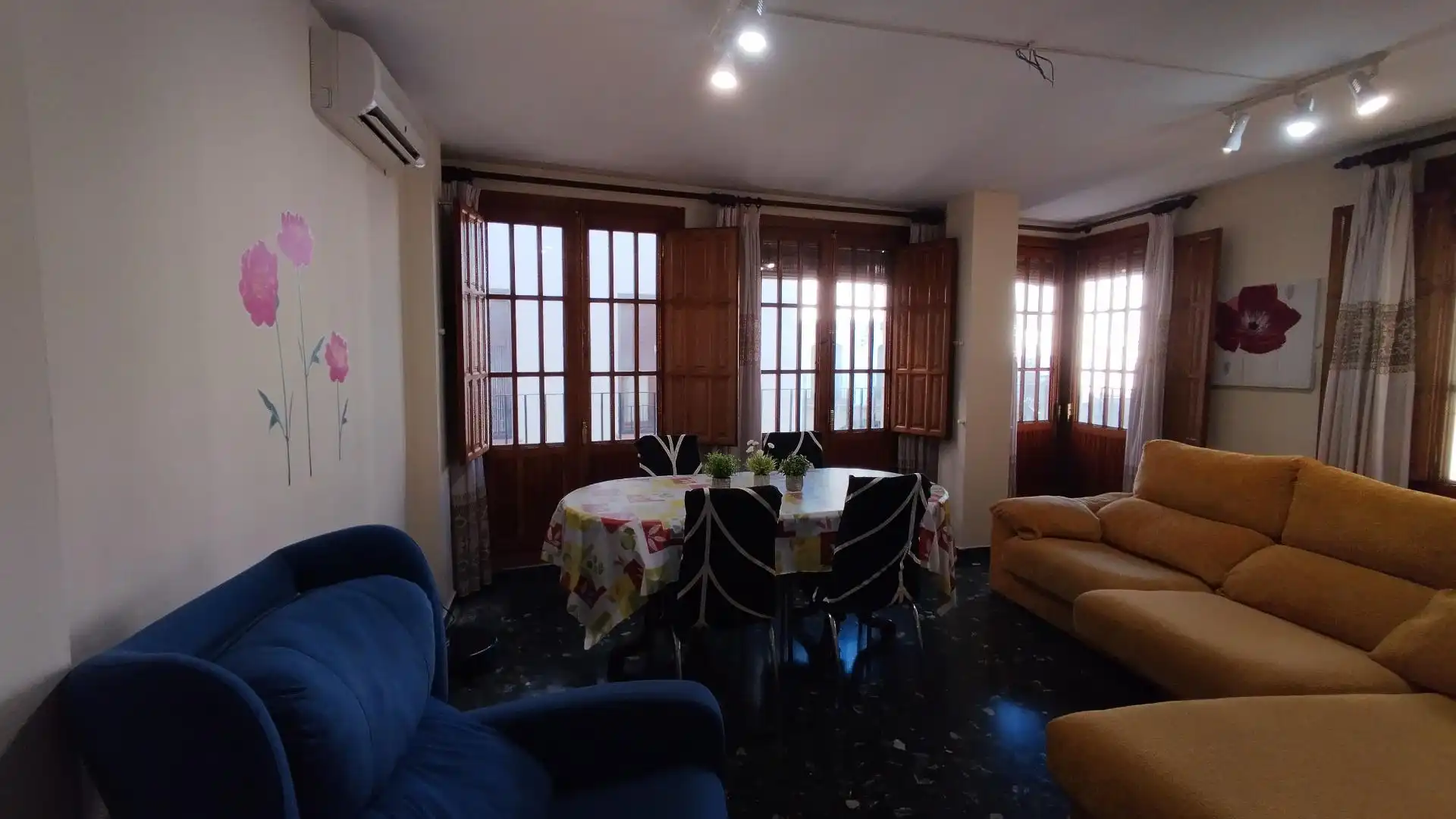 Casa adosada en venta en Calle Mayor, 28, Altura Comedor de Casa adosada en venta en Altura con Aire acondicionado y Terraza