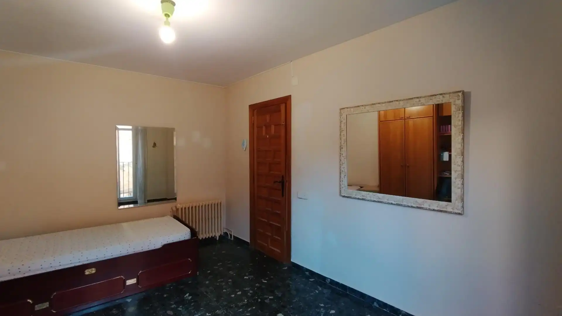 Casa adosada en venta en Calle Mayor, 28, Altura Habitación de Casa adosada en venta en Altura con Aire acondicionado y Terraza