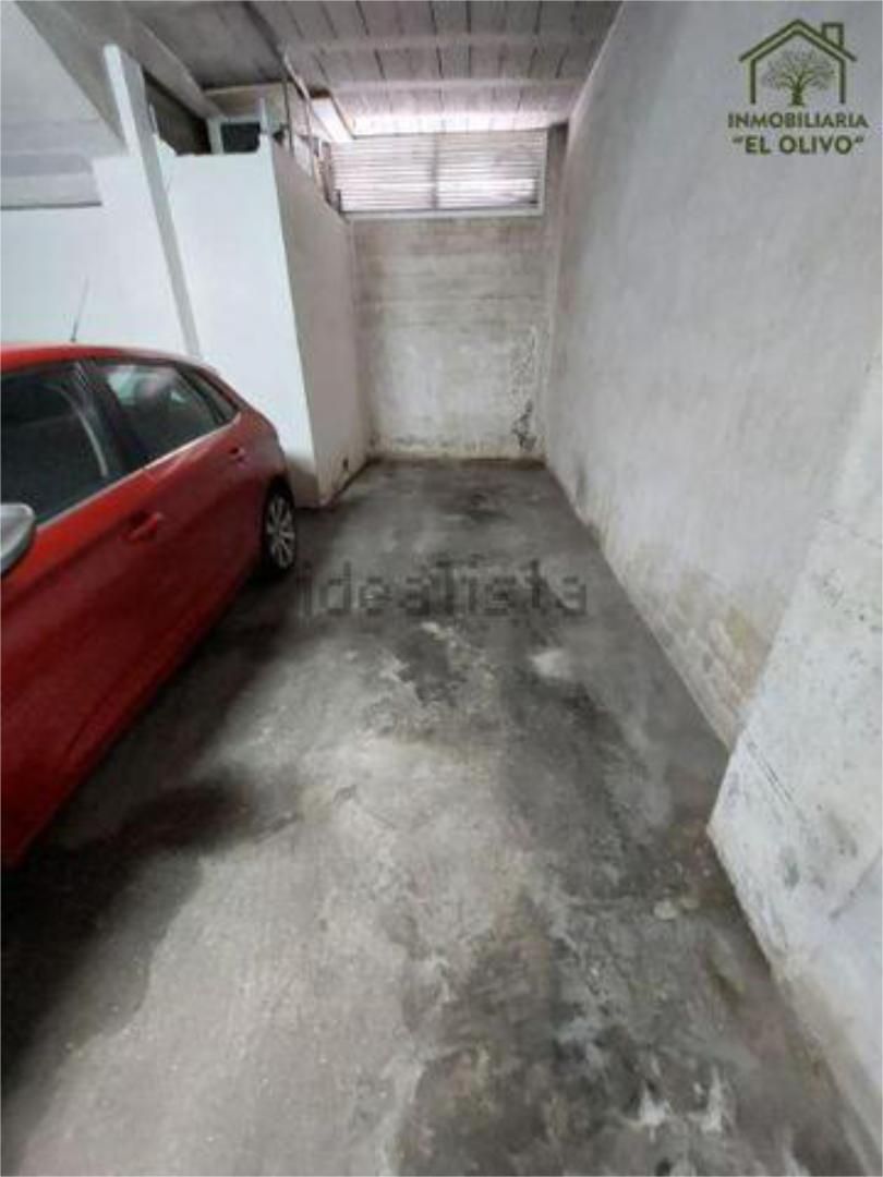 Garage to rent in Vigo 