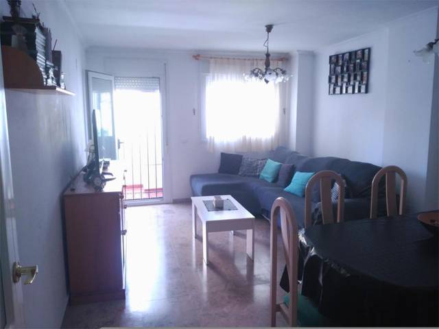 Piso en Venta en Avenida Reina Sofía, 2 en Puerto de Estepona