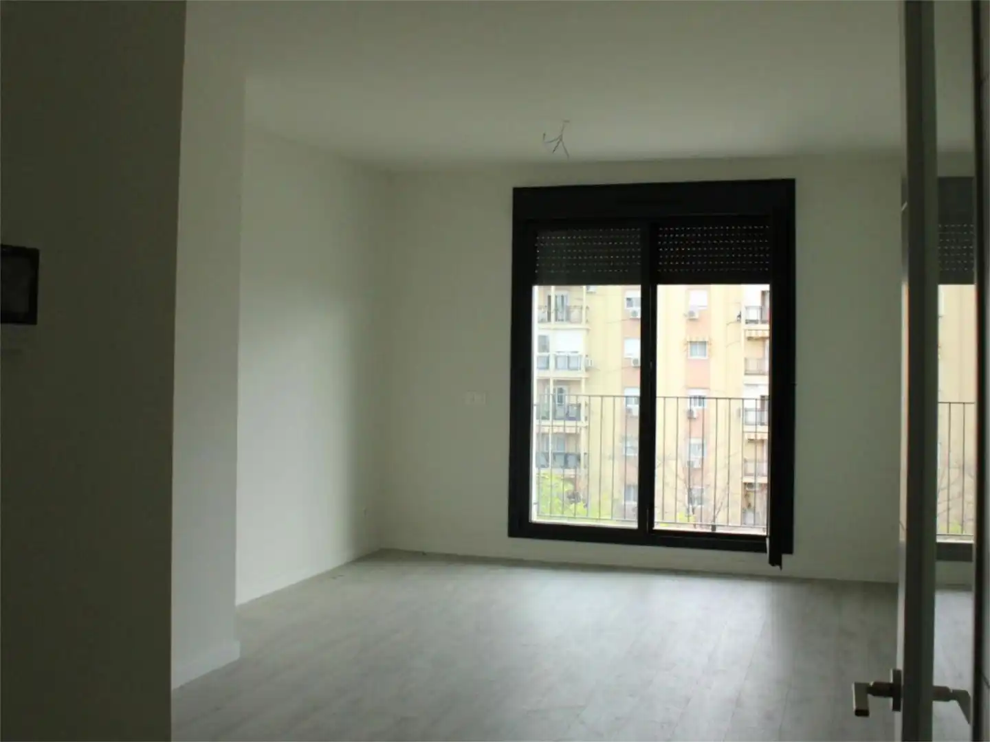 Schlafzimmer von Wohnung zum Verkauf in  Sevilla Capital mit Klimaanlage, Terrasse und Schwimmbad