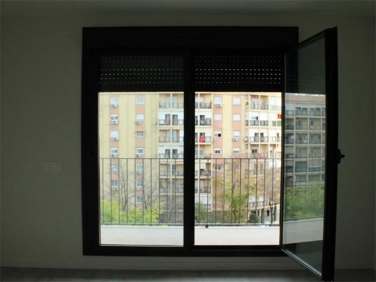 Schlafzimmer von Wohnung zum Verkauf in  Sevilla Capital mit Klimaanlage, Terrasse und Schwimmbad