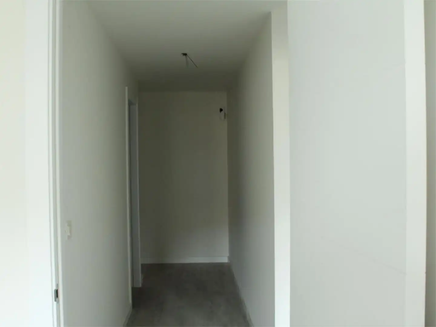 Wohnung zum Verkauf in  Sevilla Capital mit Klimaanlage, Terrasse und Schwimmbad