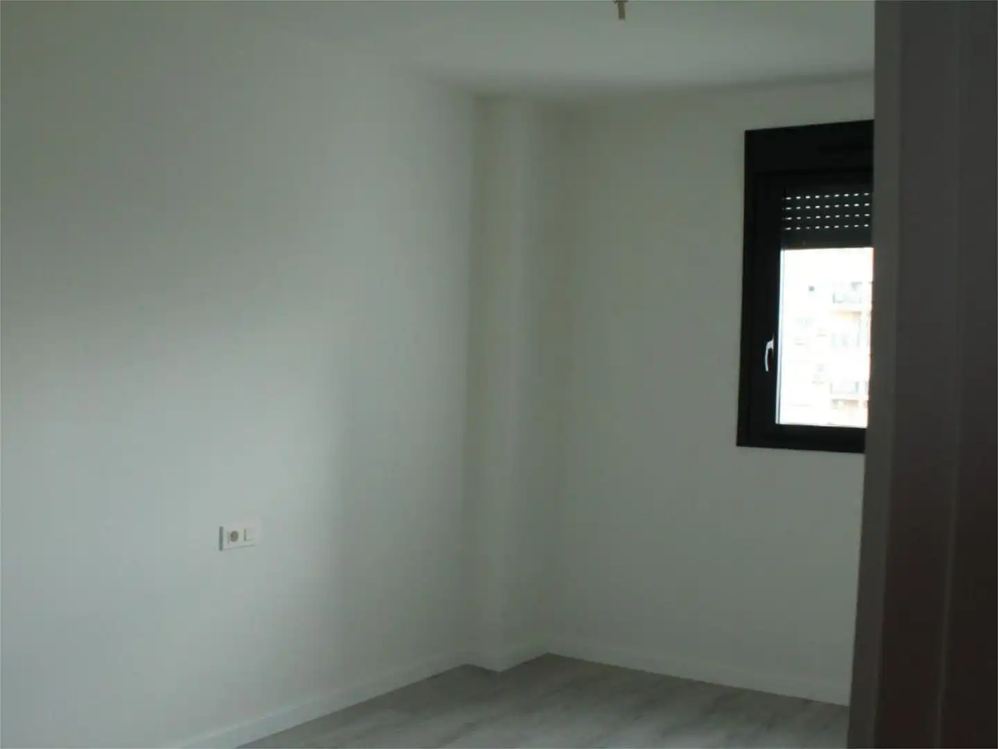 Schlafzimmer von Wohnung zum Verkauf in  Sevilla Capital mit Klimaanlage, Terrasse und Schwimmbad