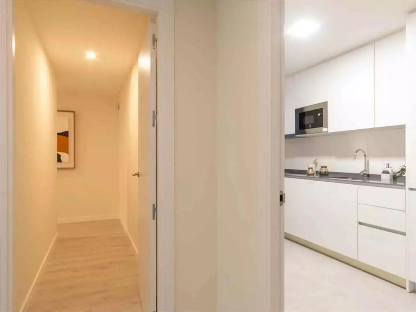 Wohnung zum Verkauf in  Sevilla Capital mit Klimaanlage, Terrasse und Schwimmbad