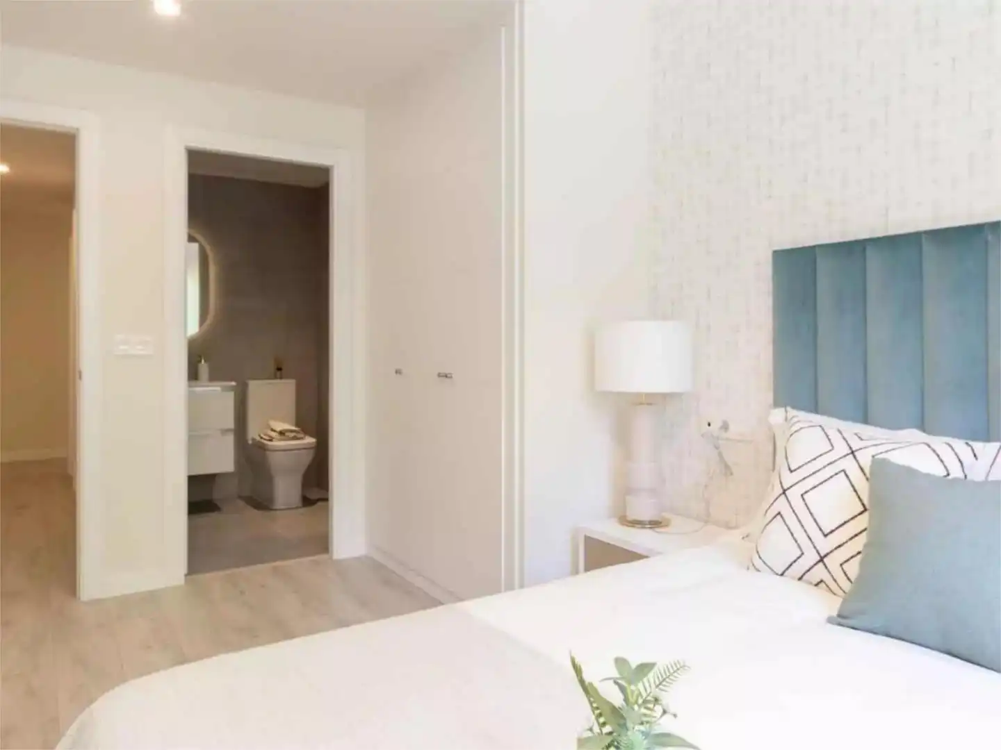 Schlafzimmer von Wohnung zum Verkauf in  Sevilla Capital mit Klimaanlage, Terrasse und Schwimmbad