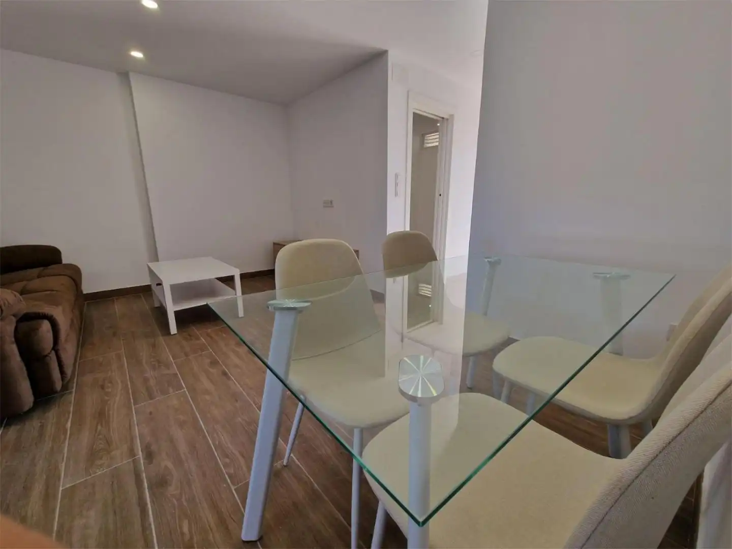 Piso de alquiler en Avenida de Cataluña, 14, Playa de San Juan Comedor de Piso de alquiler en Alicante / Alacant con Terraza, Piscina y Amueblado