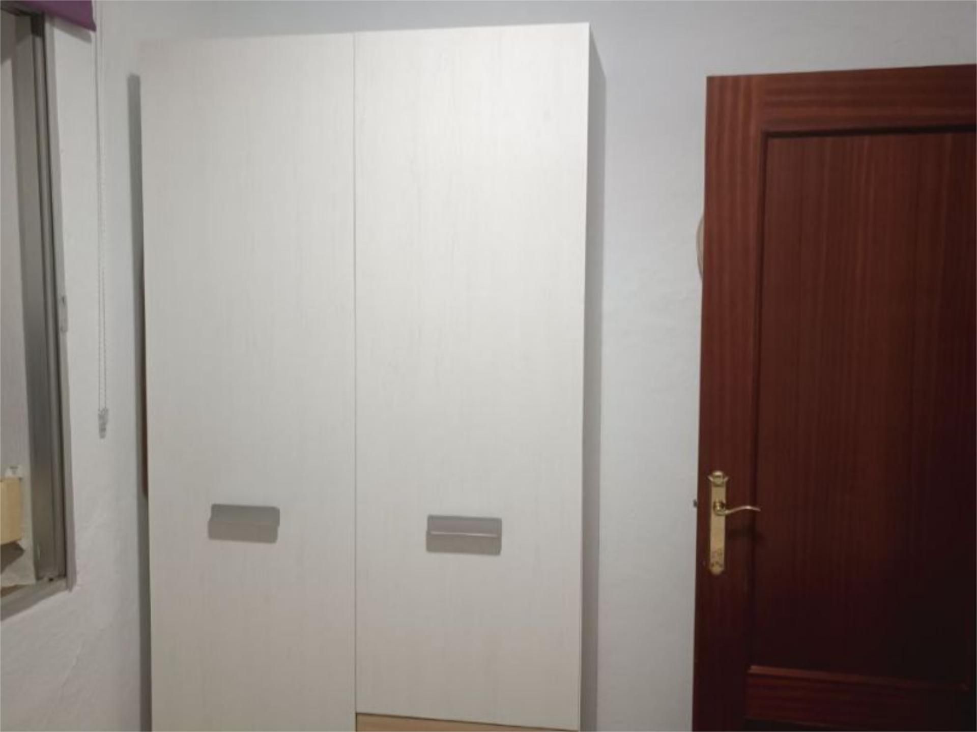 Dormitori de Pis en venda en Castilblanco de los Arroyos amb Aire condicionat, Calefacció i Jardí privat