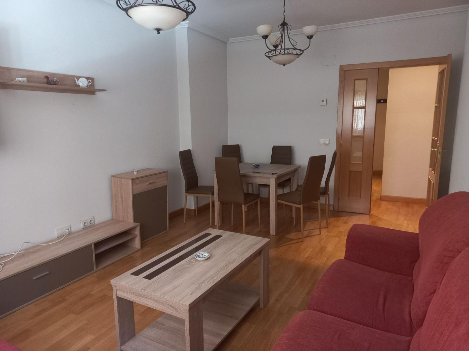 Living room of Flat to rent in Arévalo  with Heating, Parquet flooring and Furnished