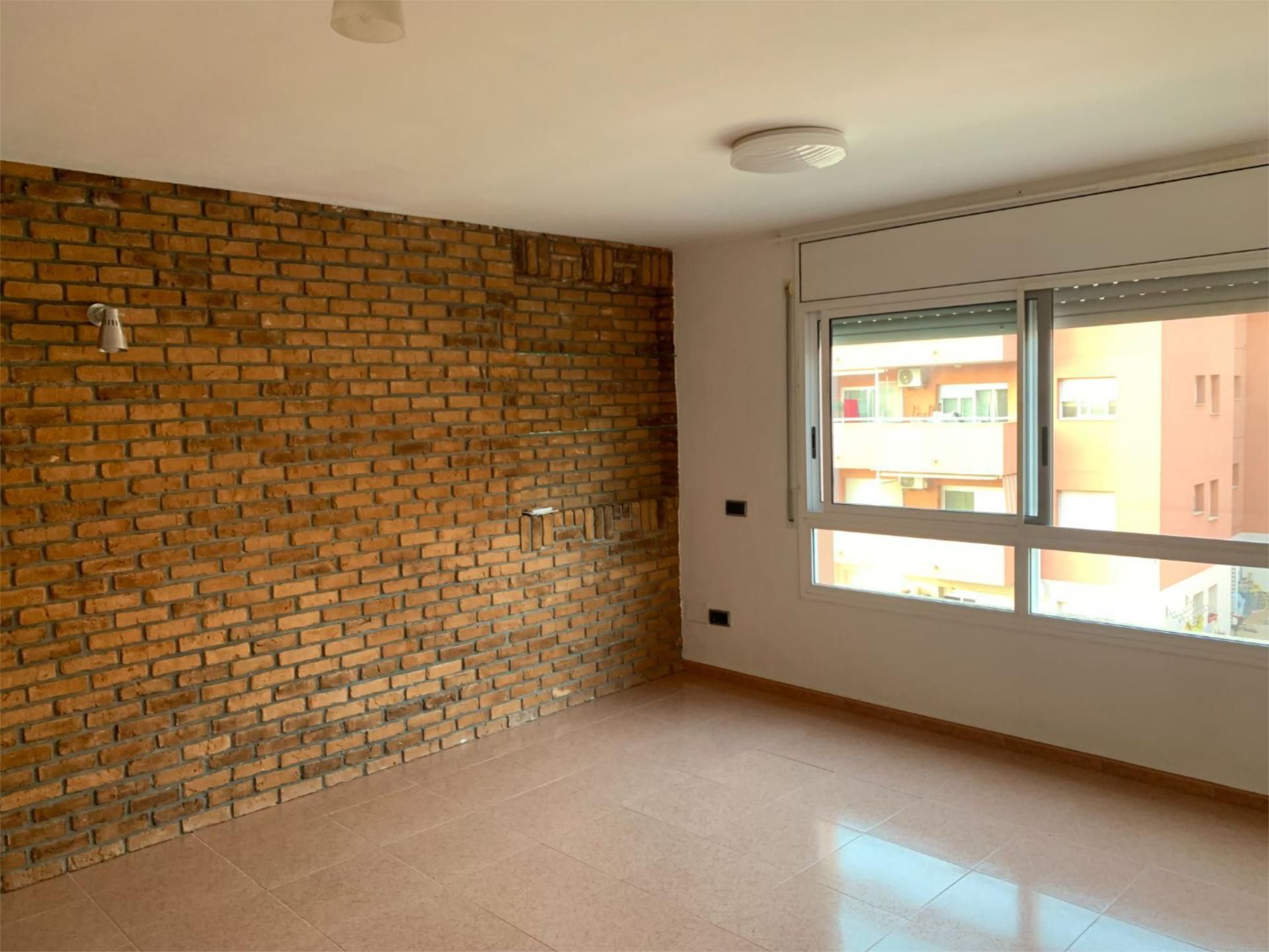 Flat for sale in Carrer Pere Català i Pic, 5, Valls Bedroom of Flat for sale in Valls with Air Conditioner, Heating and Private garden