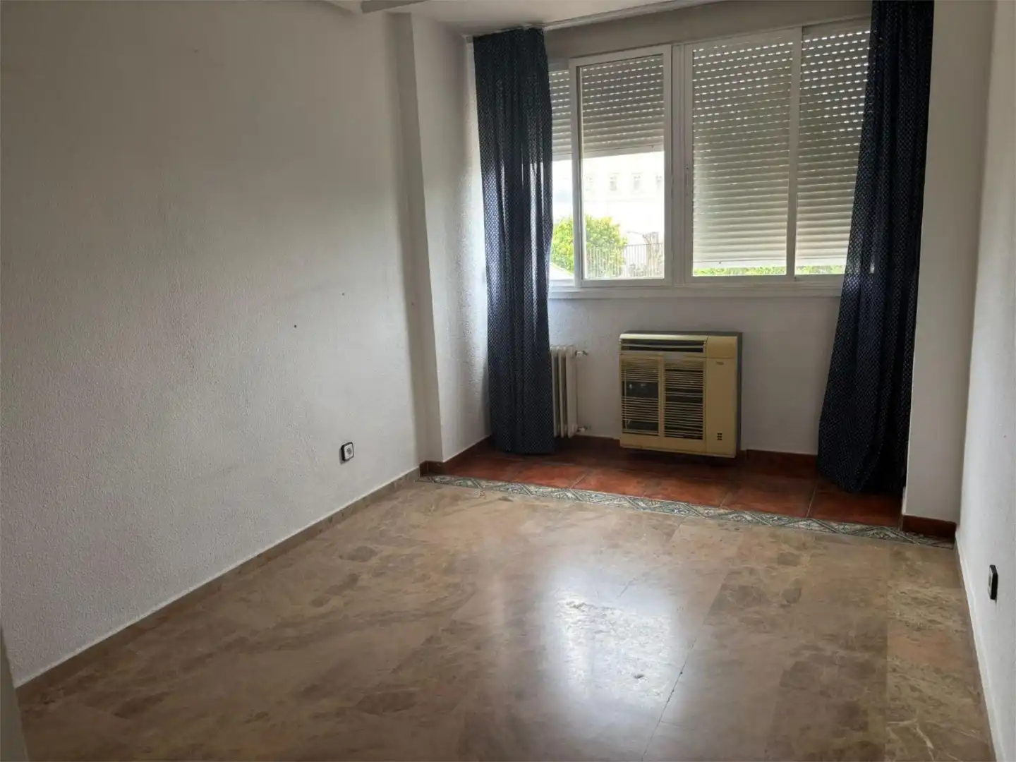 Detached homes for sale in Calle Fortuny, 22, Santa María - Pio XII Bedroom of Detached homes for sale in Ciudad Real Capital with Air Conditioner, Terrace and Swimming Pool