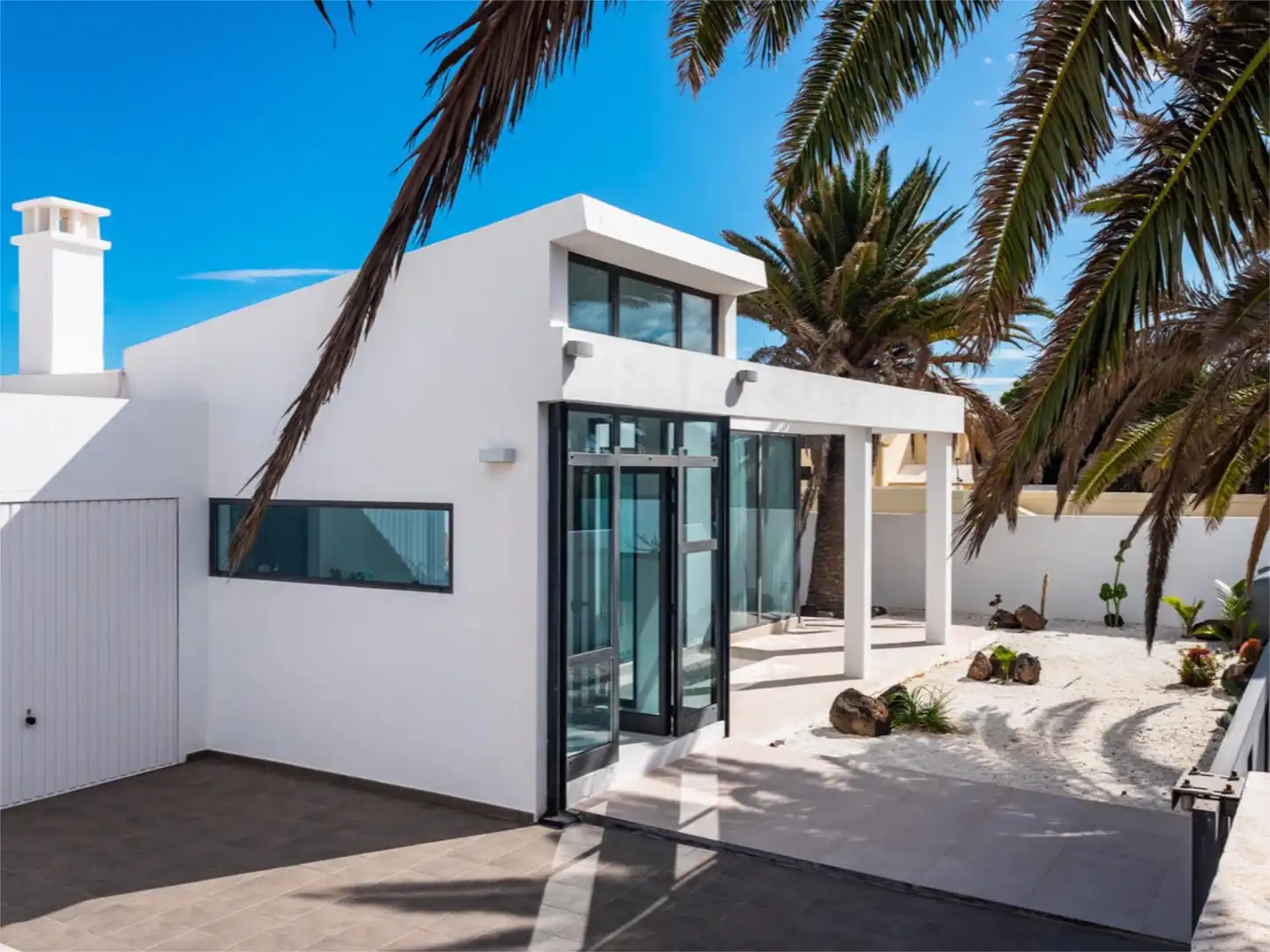 Vista exterior de Casa o chalet en venta en Teguise con Terraza y Piscina