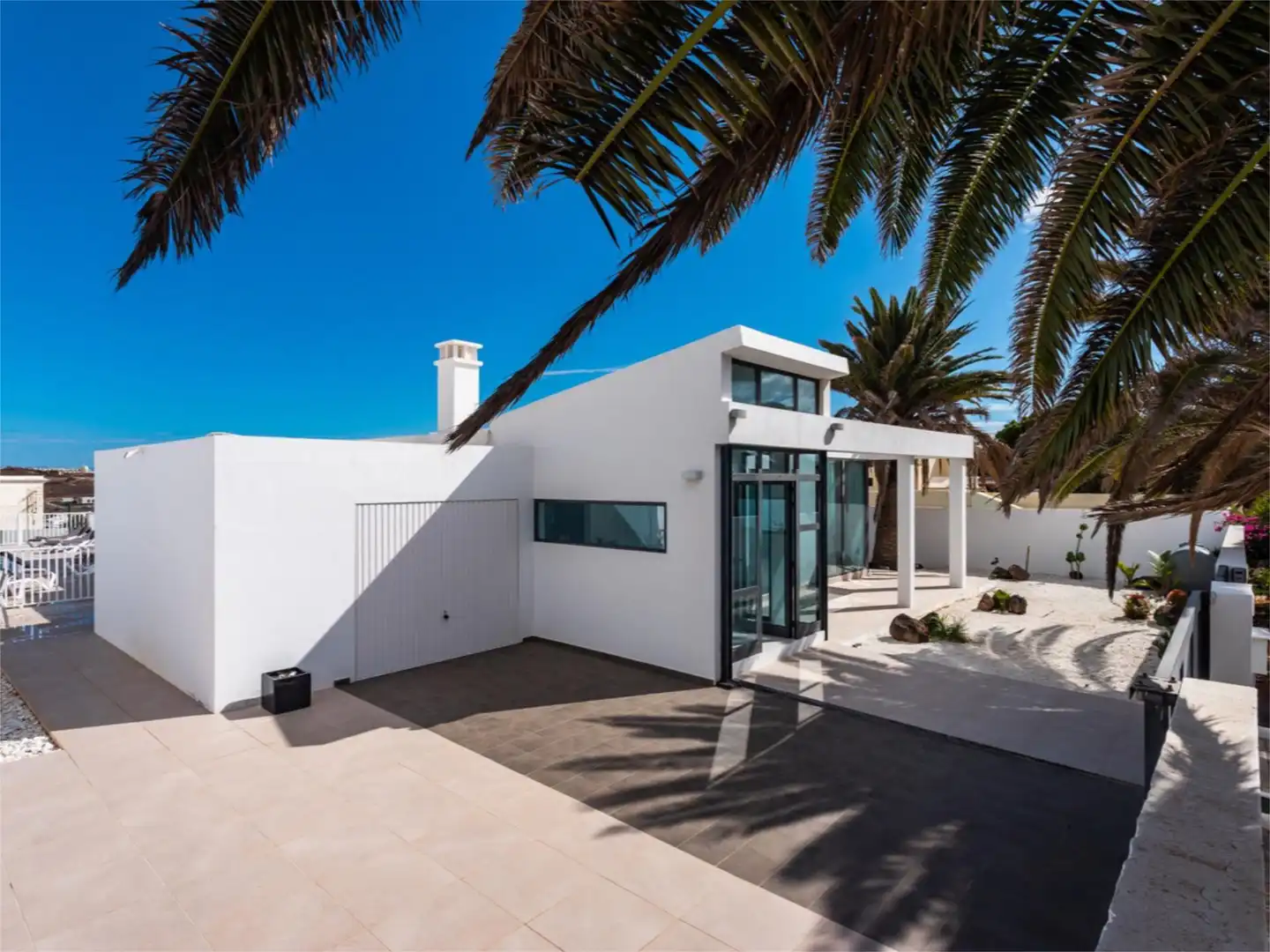Vista exterior de Casa o chalet en venta en Teguise con Terraza y Piscina