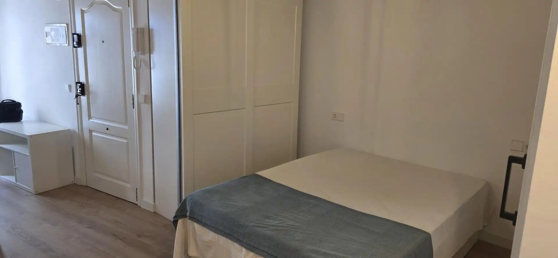 Wohnung zum Verkauf in Carrer de la Bosseria, 12, Cort Schlafzimmer von Wohnung zum Verkauf in Palma de Mallorca mit Parkett, Möbliert und Ofen