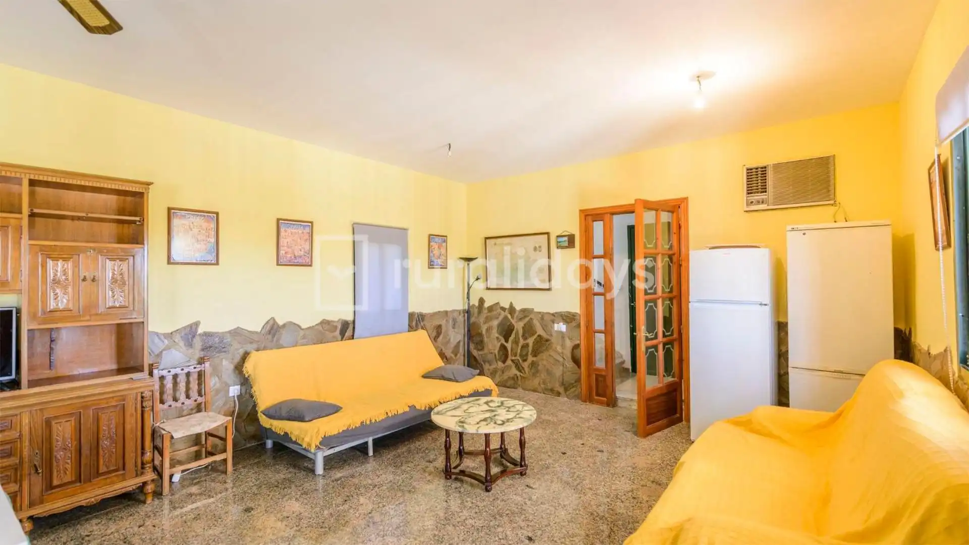 Finca rústica en venda a Carretera Saucejo, 2d, Los Corrales Sala d'estar de Finca rústica en venda en Los Corrales amb Aire condicionat, Terrassa i Piscina