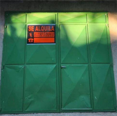 Garaje en Alquiler en Santa María de la Alameda