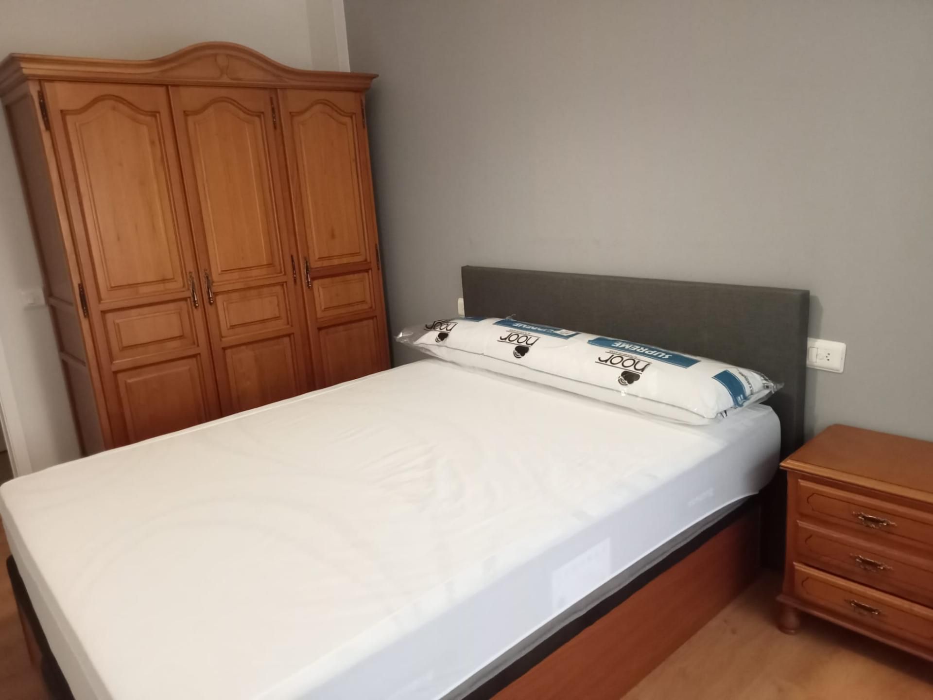 Bedroom of Flat to rent in Ourense Capital   with Heating, Parquet flooring and Terrace