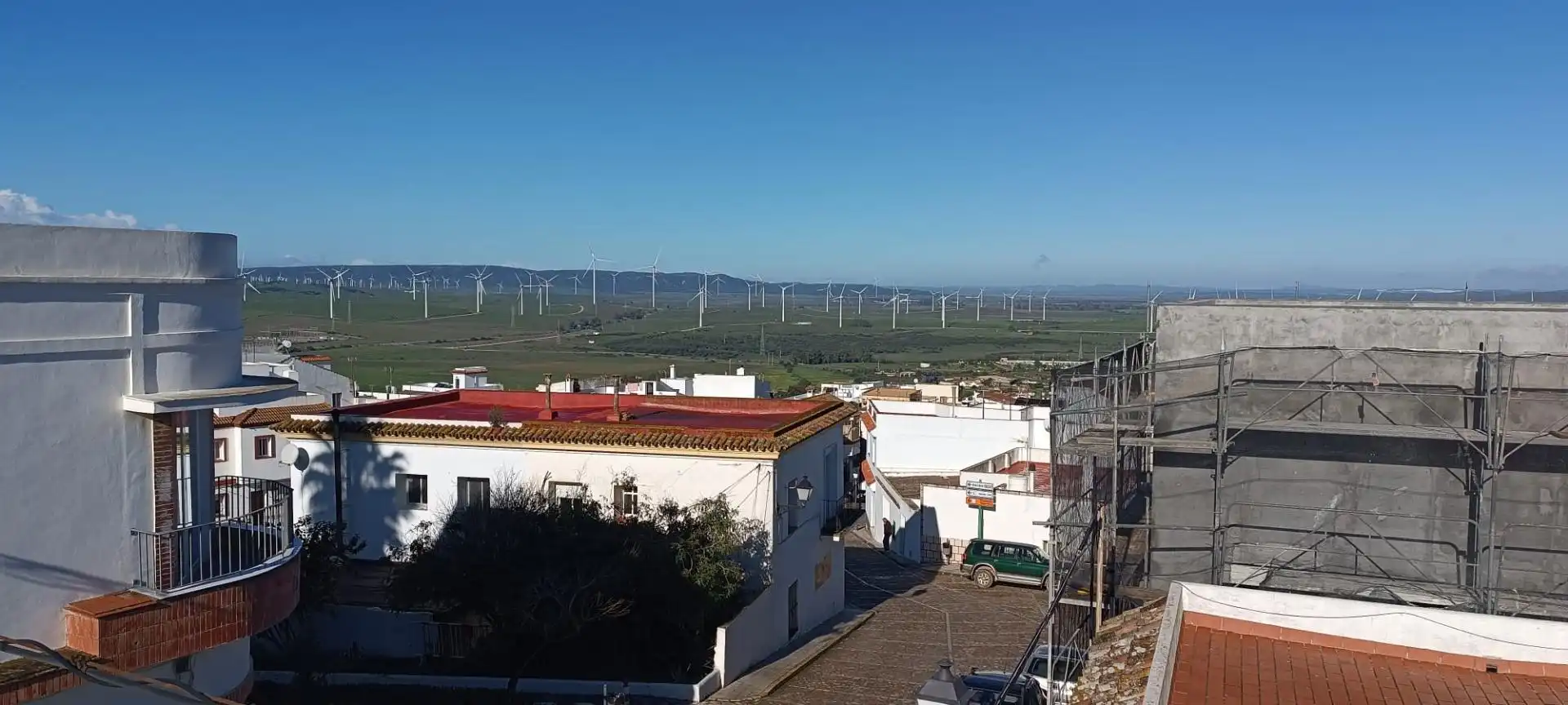 Casa adosada en venta en Calle Divina Pastora, 14, Facinas Vista exterior de Casa adosada en venta en Tarifa con Terraza y Balcón