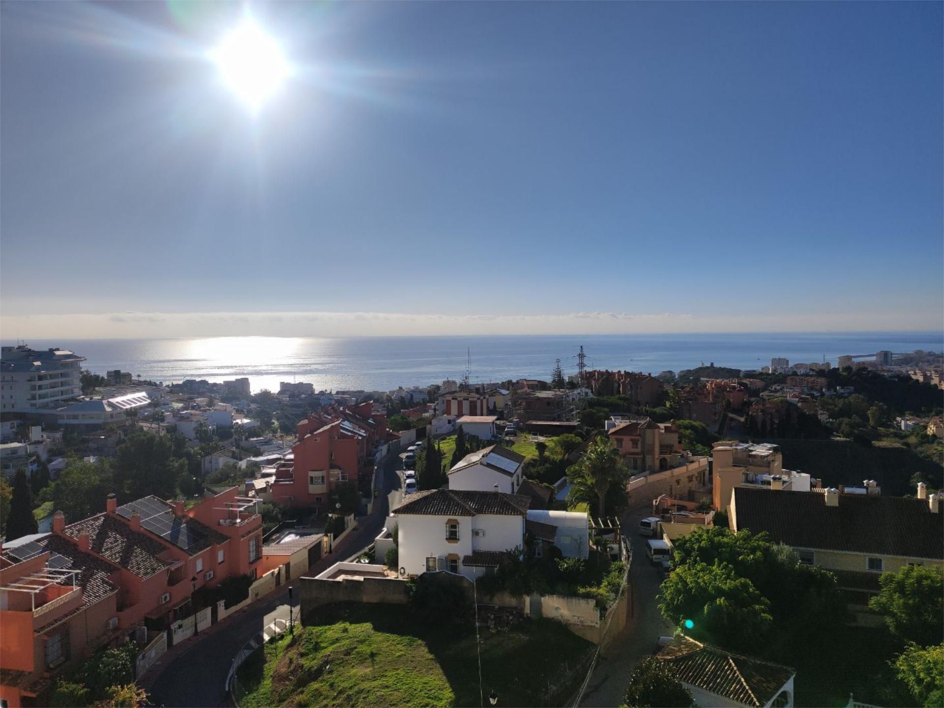 Apartment for sale in Calle Los Lirios, 16, Torreblanca del Sol Exterior view of Apartment for sale in Fuengirola with Air Conditioner and Terrace