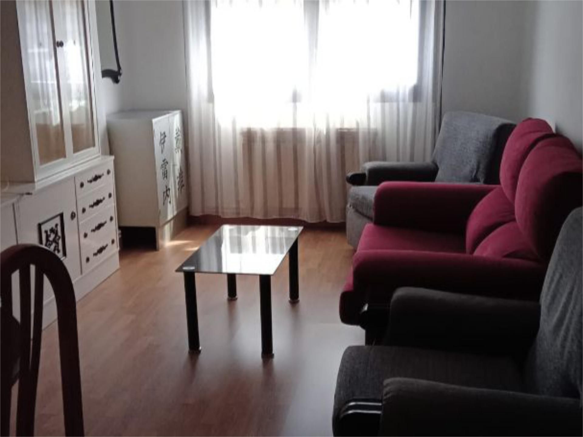 Bedroom of Flat to rent in  Logroño