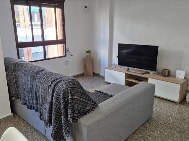 Piso en Alquiler en Carrer del Mestre Giner, 16 en El Castell