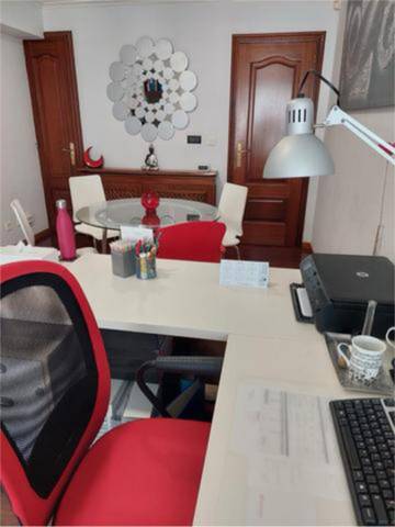 Oficina en Alquiler en As Travesas - Balaídos