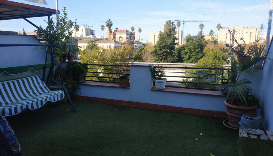 Casa o chalet en venta en Calle Mariano Benlliure, 24, Barrio del Nervión, Sevilla Capital - imagen 1 Foto 1 de Casa o chalet en venta en Calle Mariano Benlliure, 24, Barrio del Nervión, Sevilla Capital