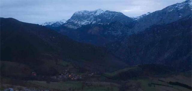 Casa-chalet en Alquiler en Ponga