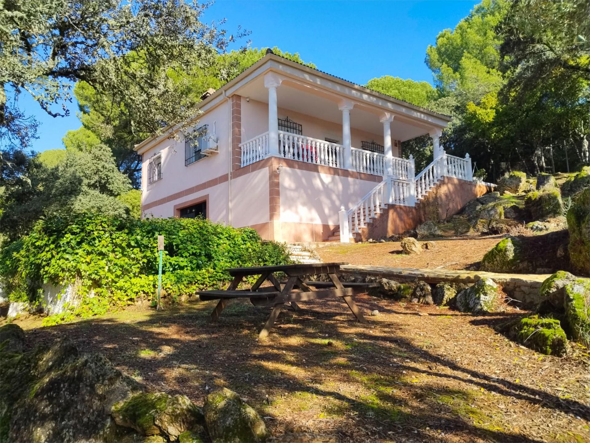 Exterior view of House or chalet for sale in  Córdoba Capital  with Air Conditioner, Terrace and Balcony